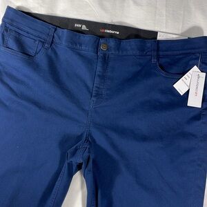 Liz Claiborne womens blue Sara mid-rise 11.5" inseam Bermuda shorts - size 24W